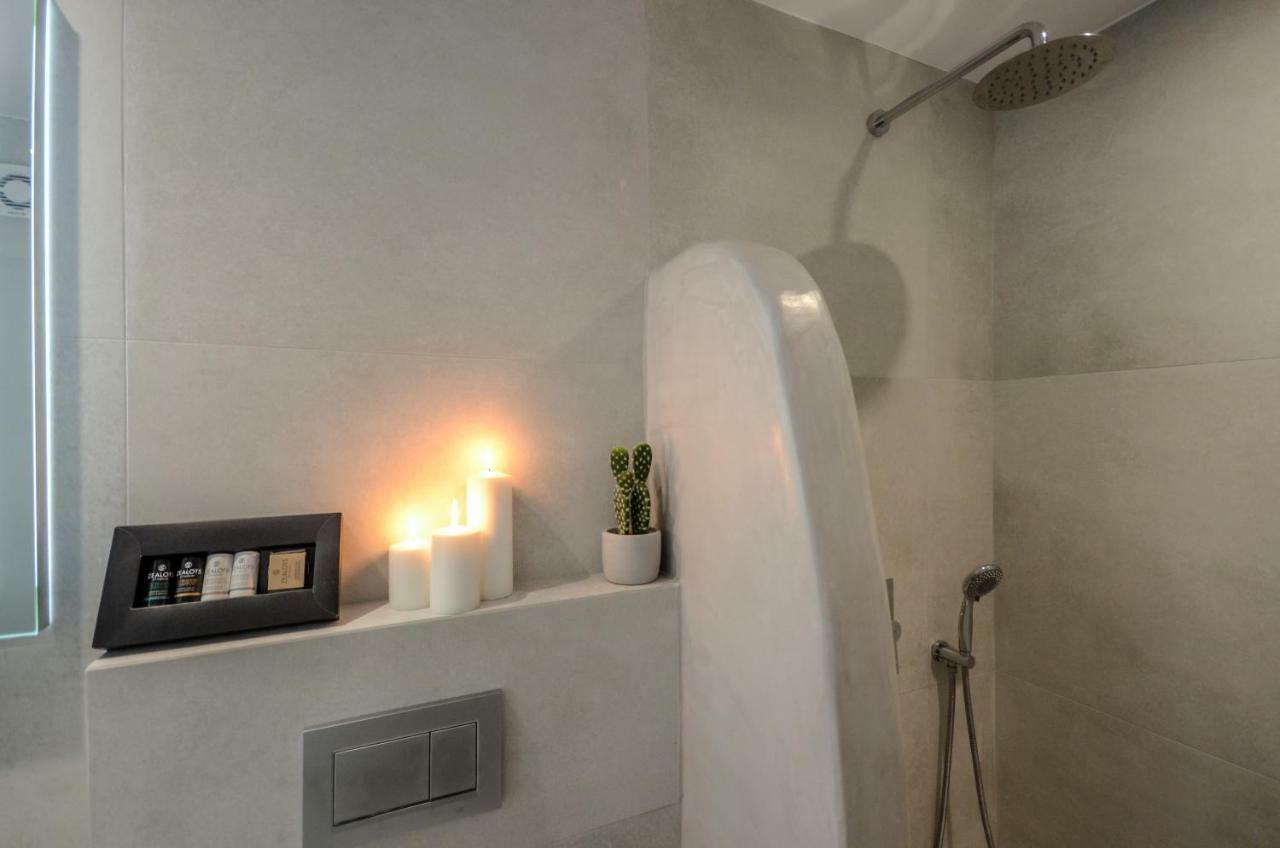 Naxos Evilion Luxury Apartments & Suites Naxos City ภายนอก รูปภาพ