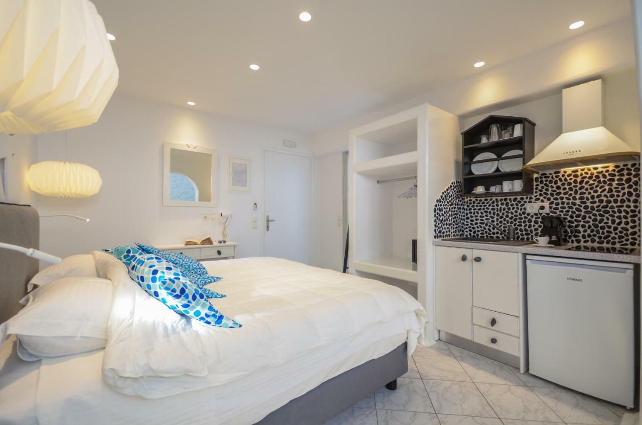 Naxos Evilion Luxury Apartments & Suites Naxos City ภายนอก รูปภาพ